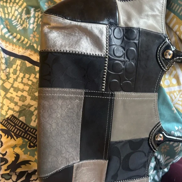Vintage Coach Patchwork Black and Gray Women's Bag - Picture 5 of 6